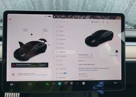 2021 Tesla Model 3 Performance Dual Motor All-Wheel Drive z USA, uszkodzony, nr VIN 5YJ3E1ECXMF914237